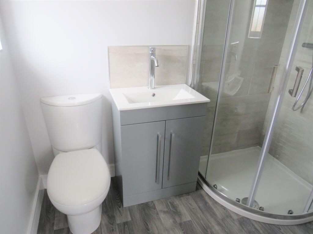 En-suite Bathroom
