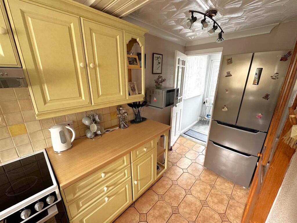 thumbnail_image1 (1).jpg