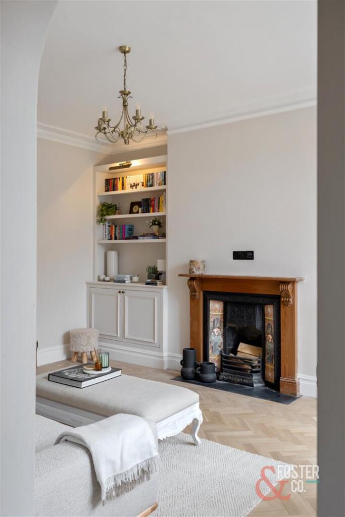 Lawrence Road, 19, Garden Flat-009.jpg