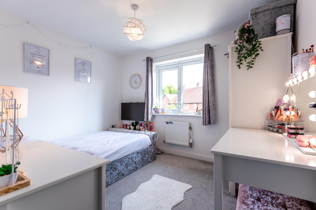Robinson David Estate Agents 27 Cornflower Way Hig