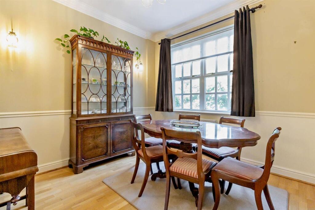 8665184-interior05-800.jpg