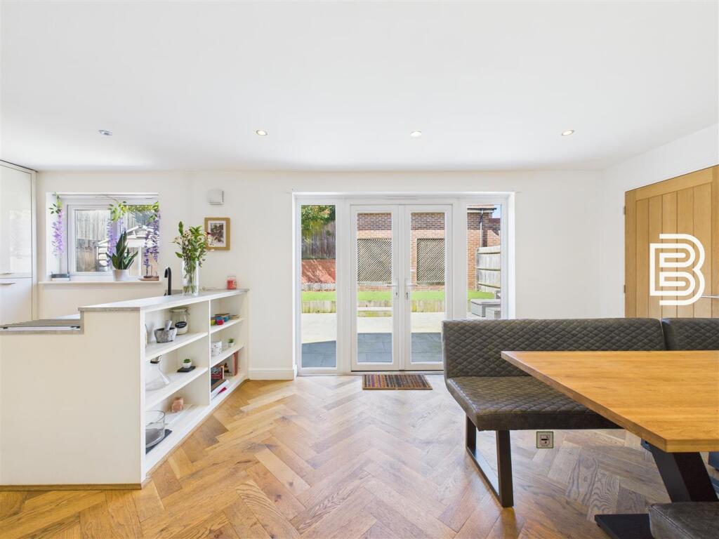 Kitchen Family Room (2).jpg