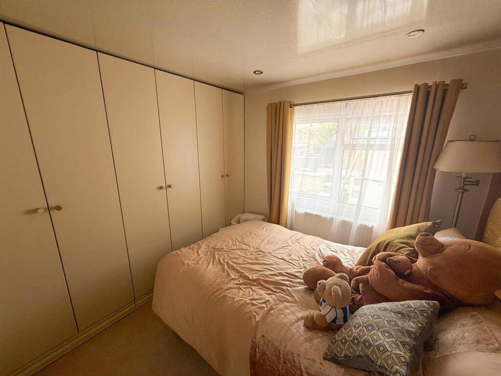 1 bed park home, Silsden 9