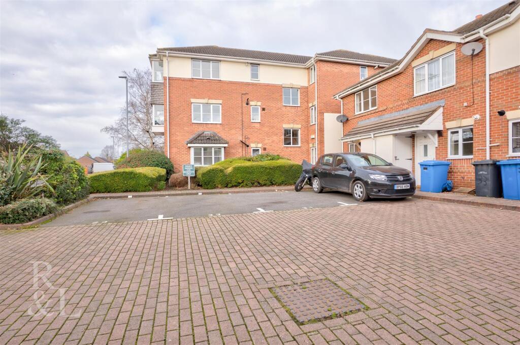 31 Cygnet Drive (17).jpg