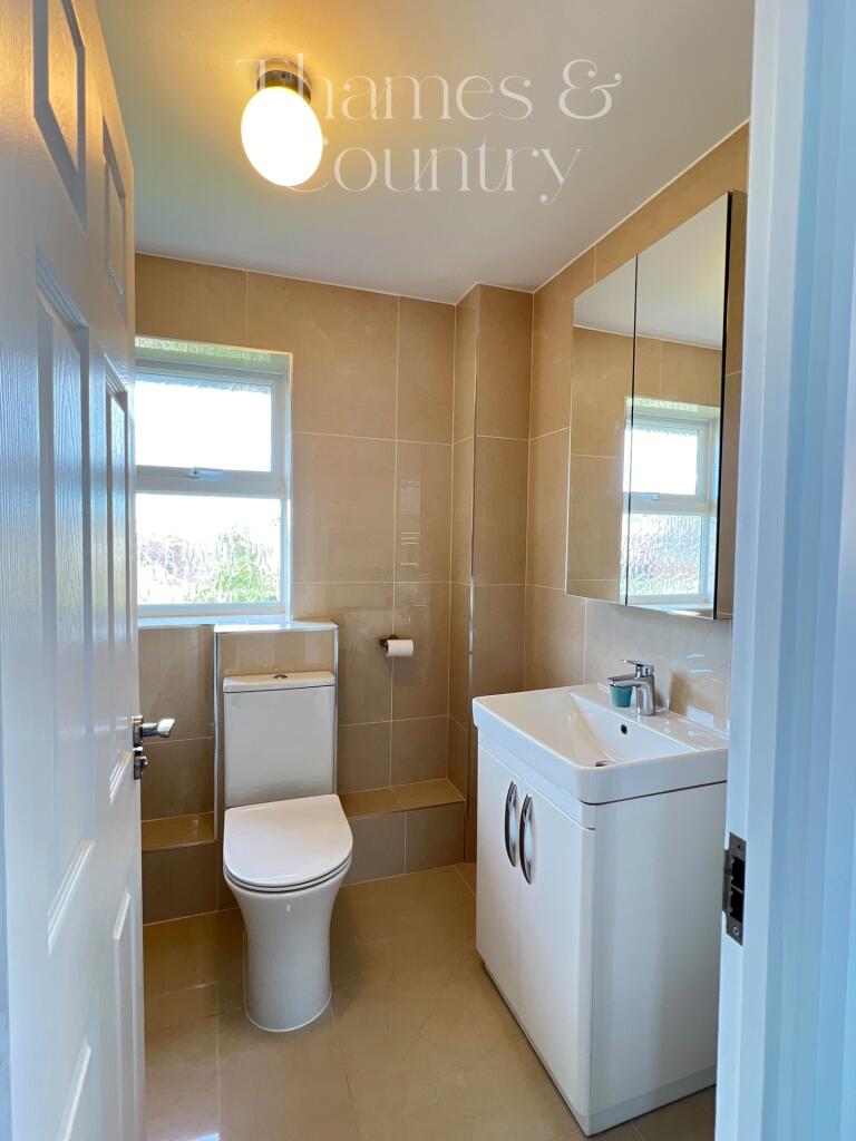 Family bathroom