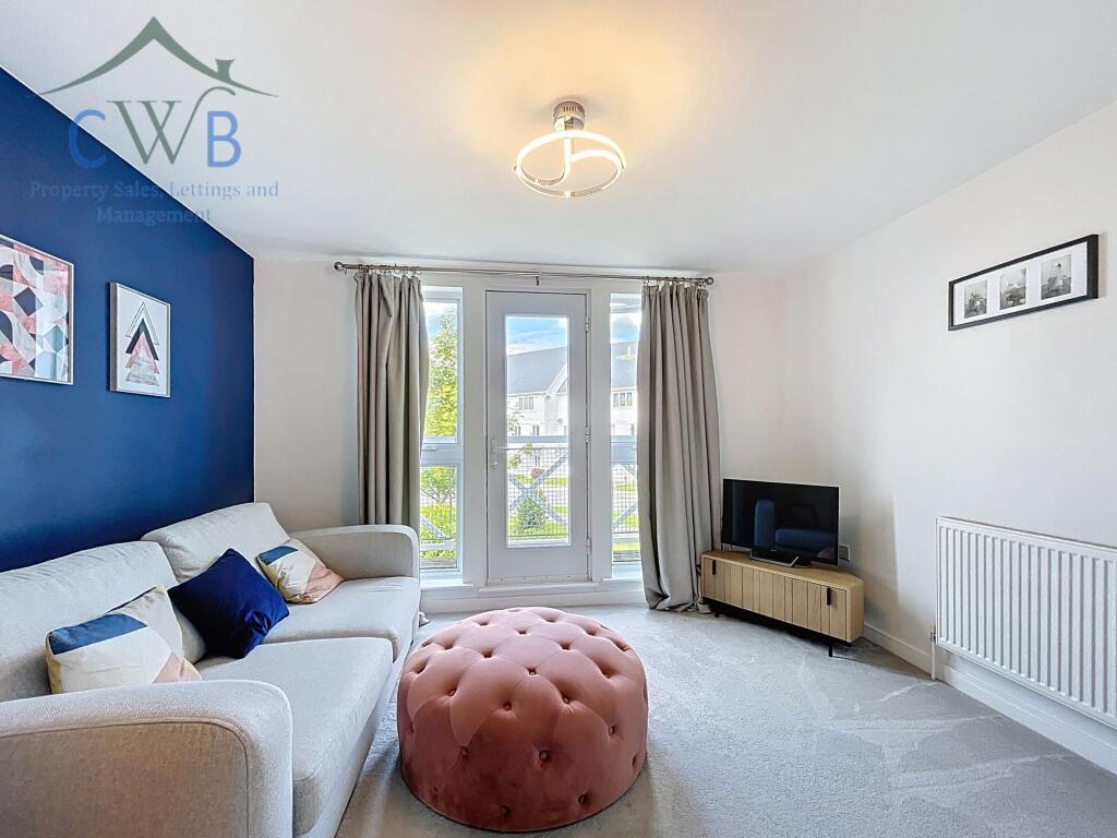 Sitting Room/Bedroom