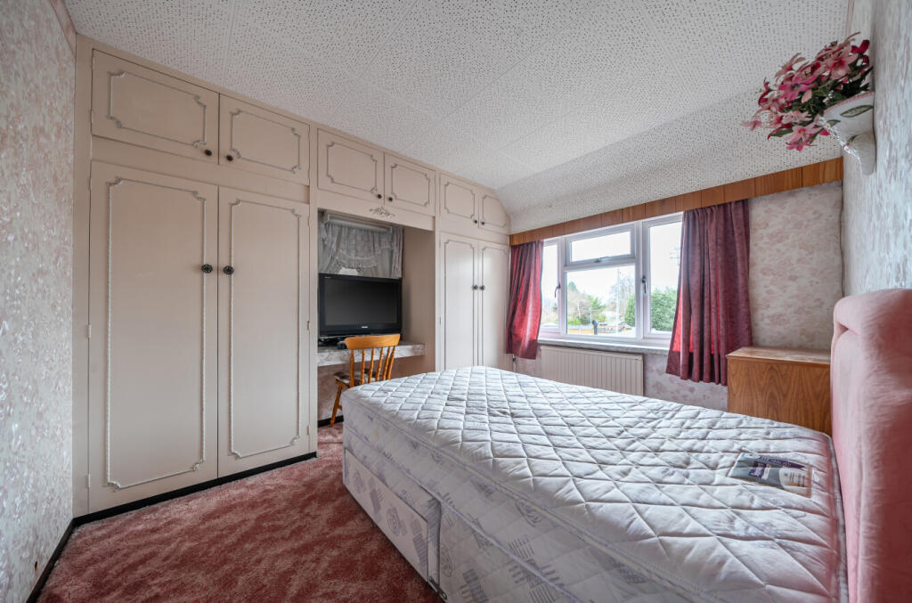 1389432-11-6942c1...