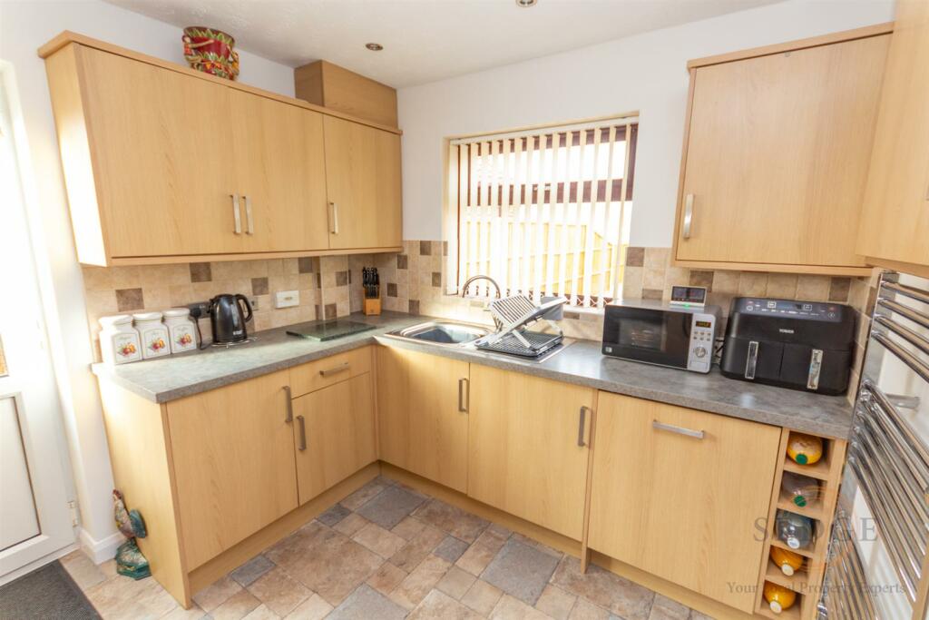 1 mayfield close -08.jpg
