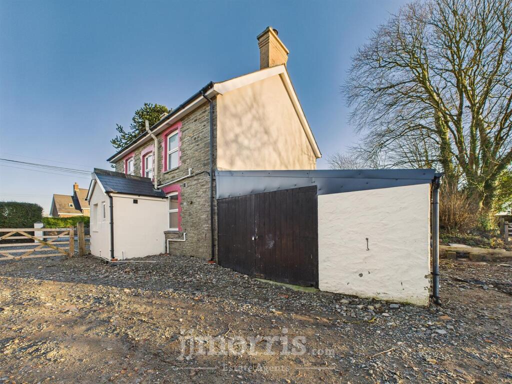 Beulah Road, Newcastle Emlyn