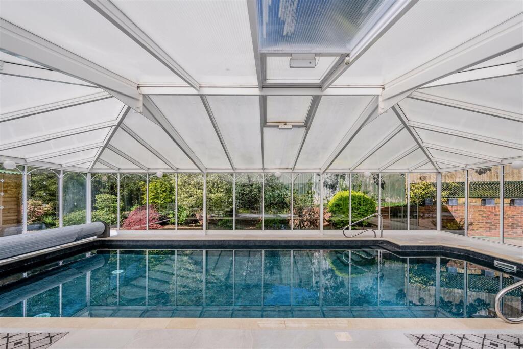 WHISTLER HOUSE EXTERNALS  (11).jpg