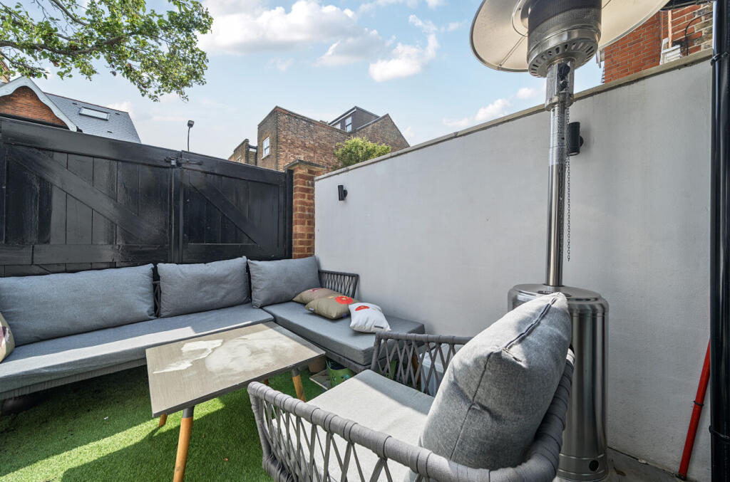 1326487-13-687518...