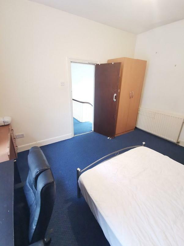 bedroom33.jpg