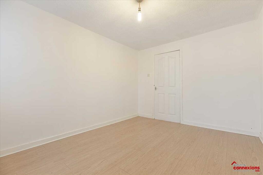 Bedroom Two (3)