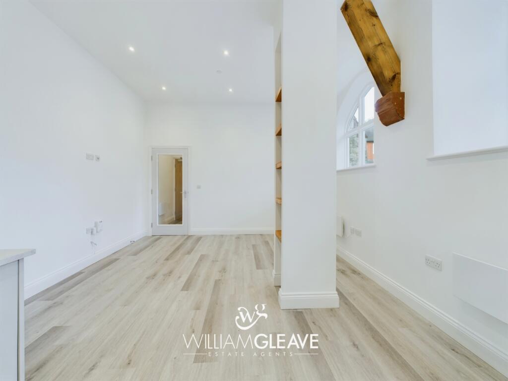 Living Room/Kitchen