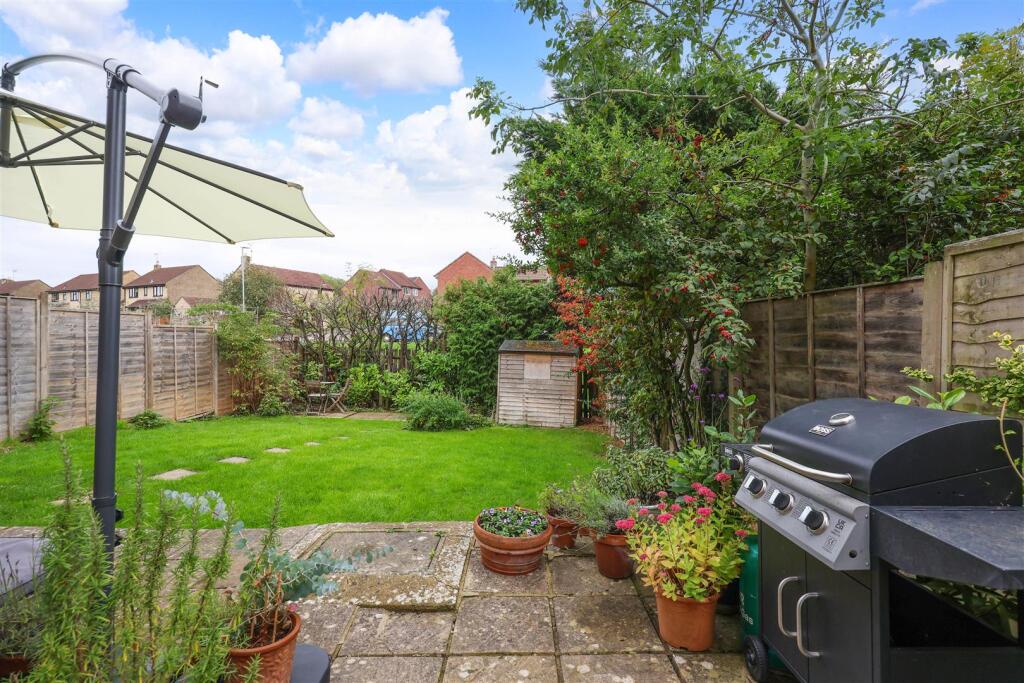 7 Niebull Close 30.JPG