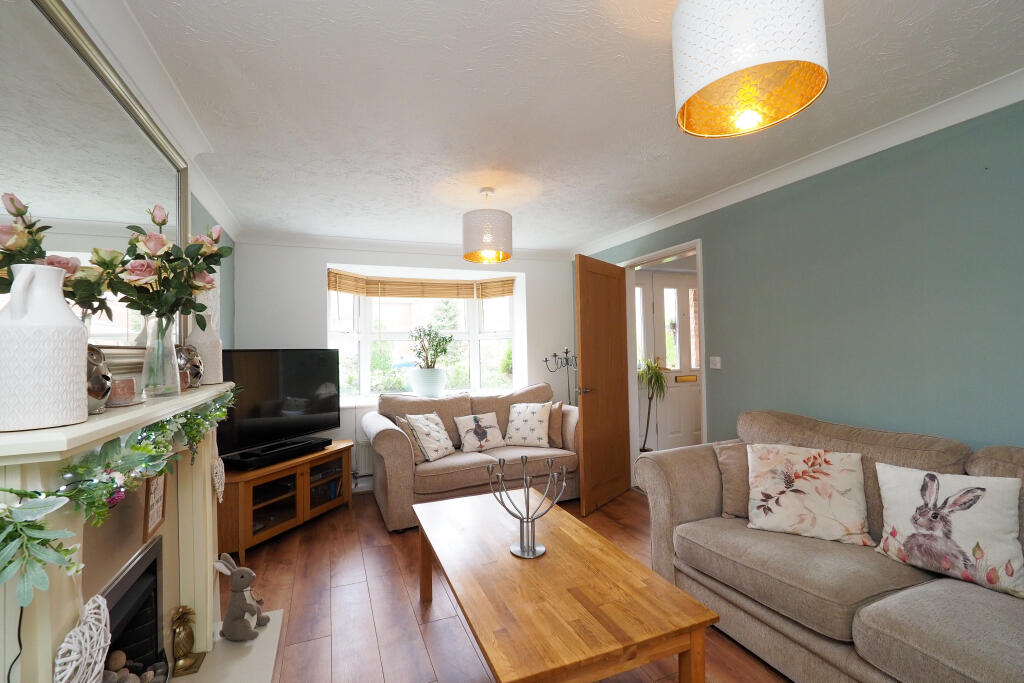 Cosy yet spacious living room