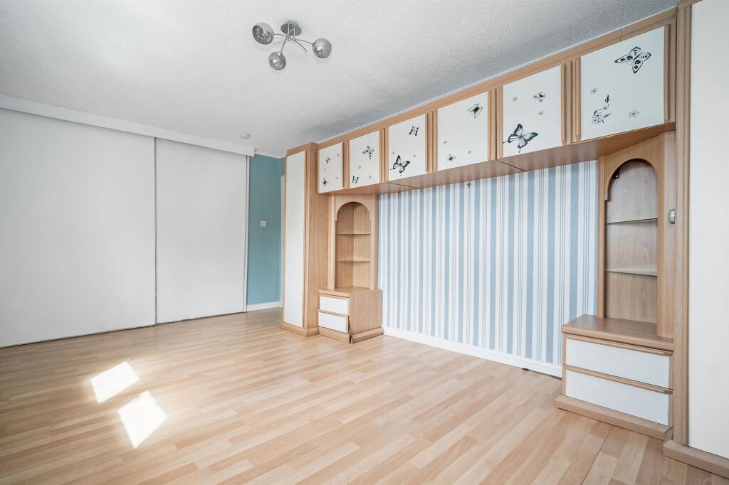 Bedroom 1.1