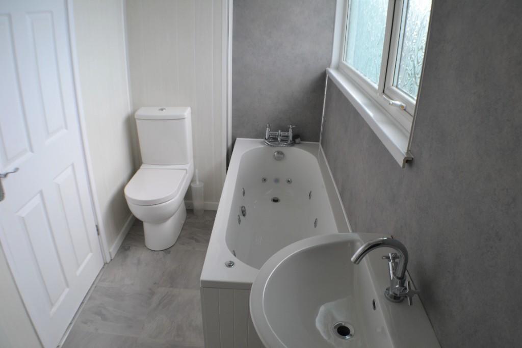 Upstairs Bathroom