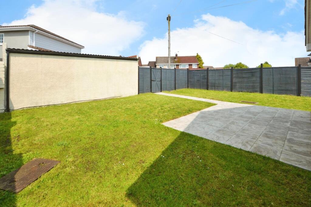 SIDE AND REAR GARDEN