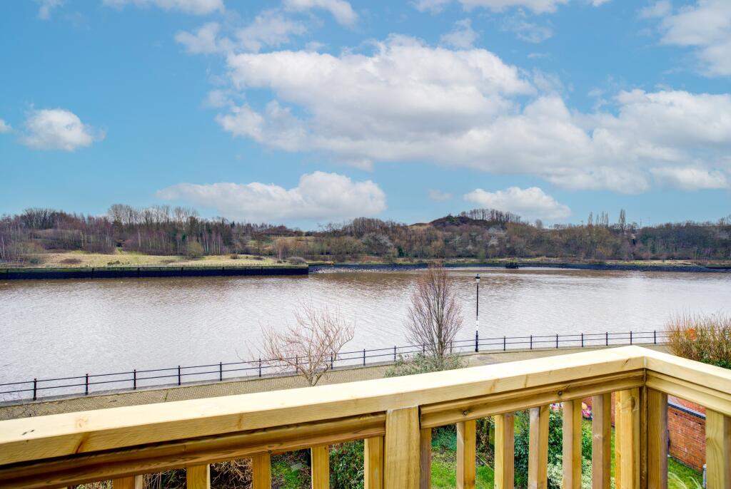River view (front) 1