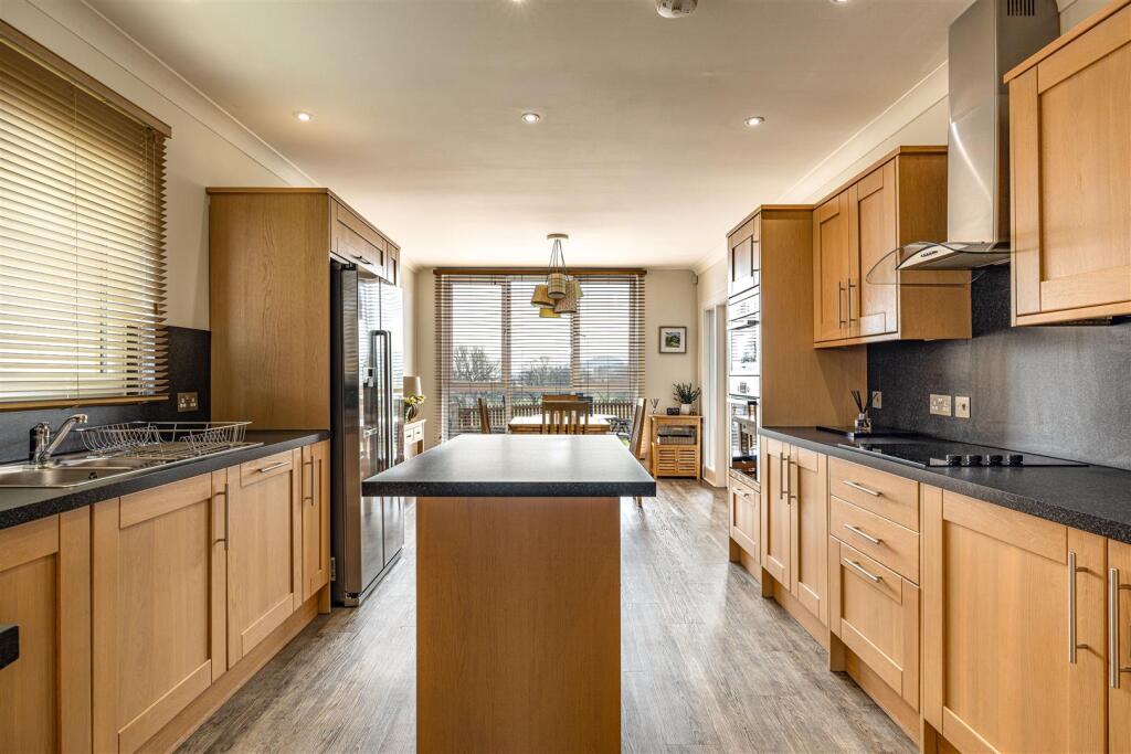 2 Nichol View Galashiels 17.JPG