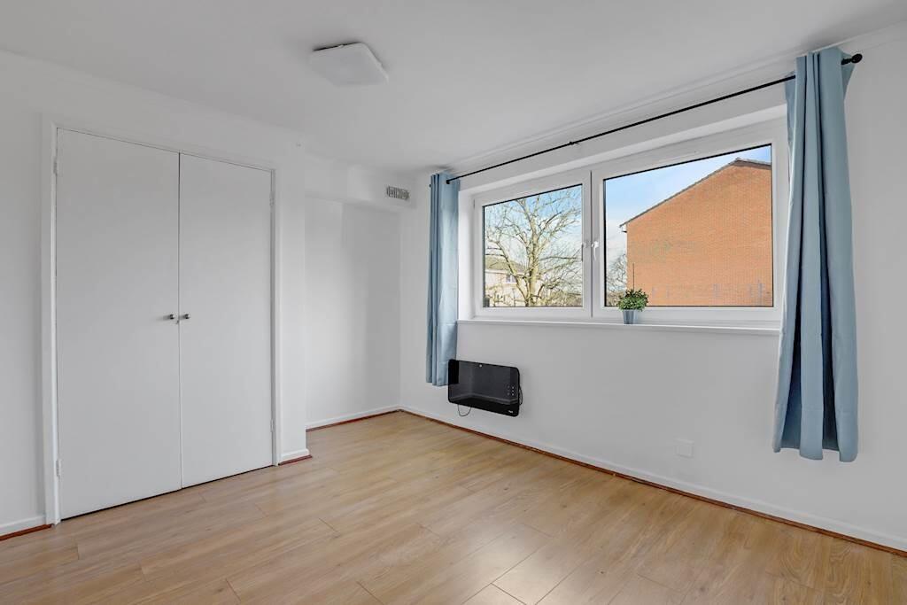 01-8288JHHGLL - 1...