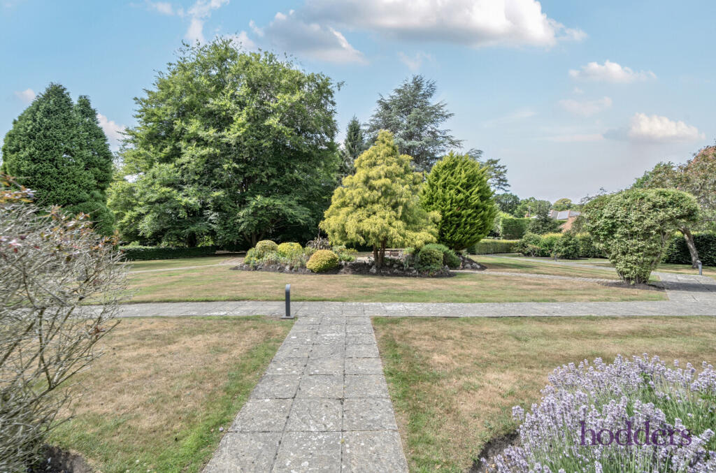 3647666d-895a-4d3...