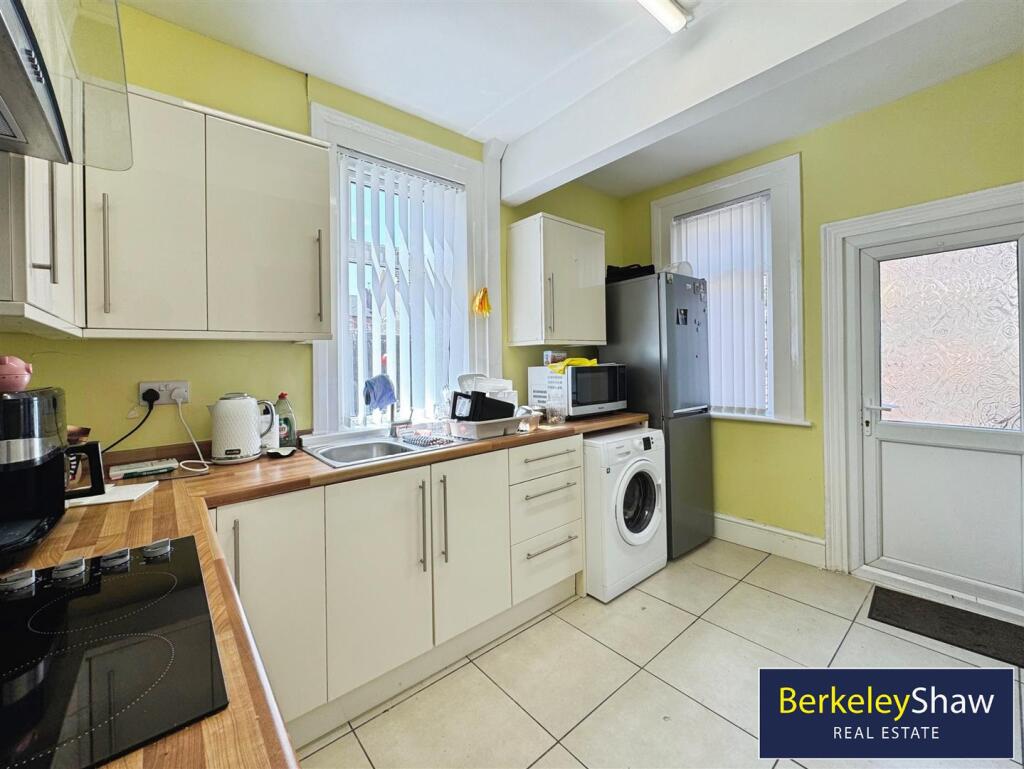 Glendower Road, Waterloo