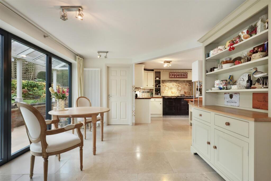 Farriers Forge Kingsthorne (30).jpg