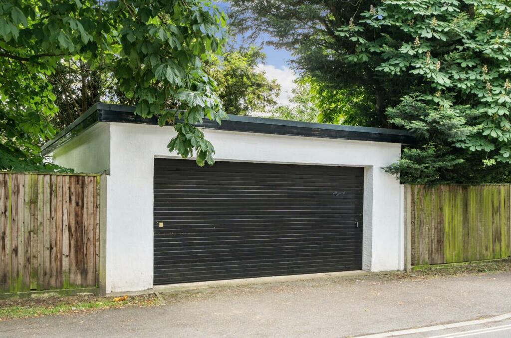 Davidson Frost-Wellings, DFW, Cavendish Drive, Edg