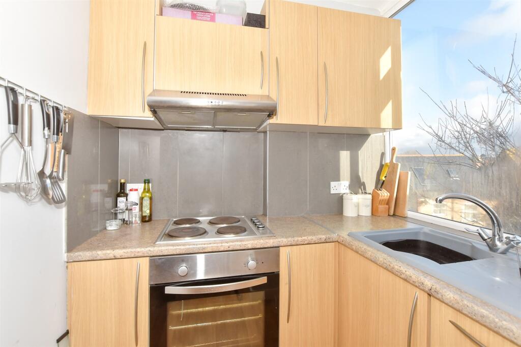 Lounge/ Kitchen/Diner