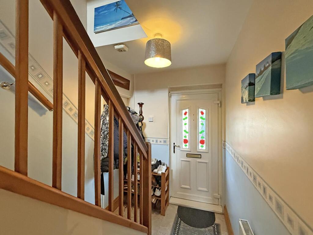 Honicknowle Lane 407 - Entrance Hall.jpg