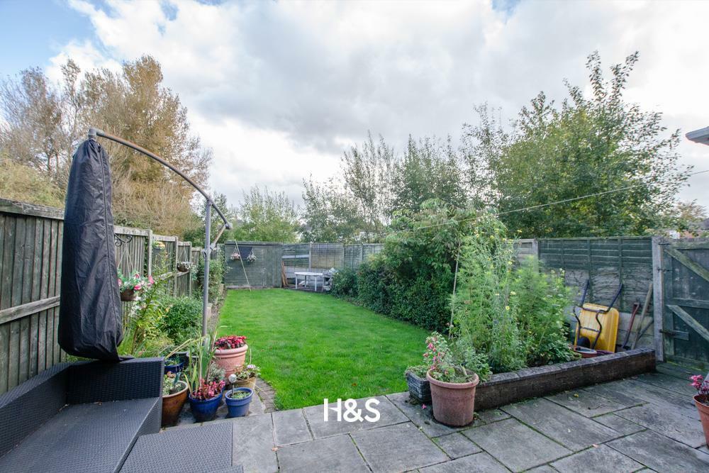 64 watwood garden.jpg