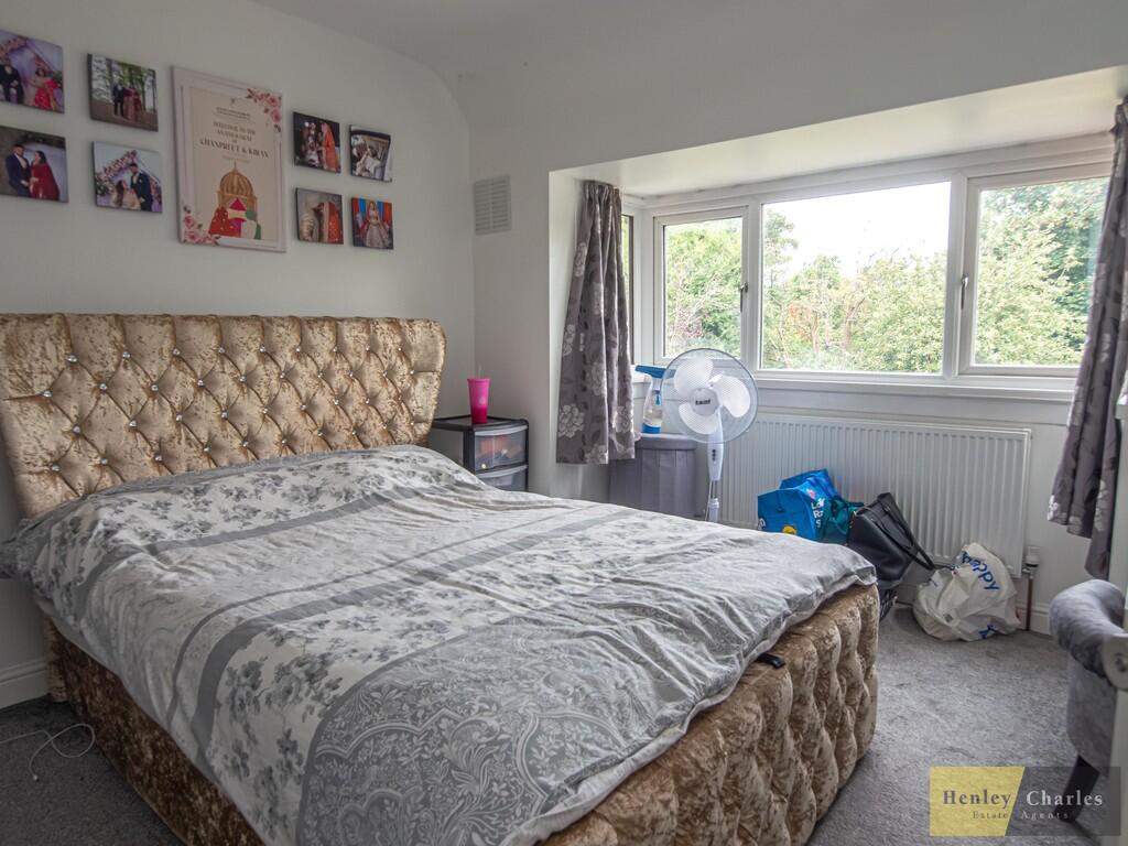 20240812-P8122536...