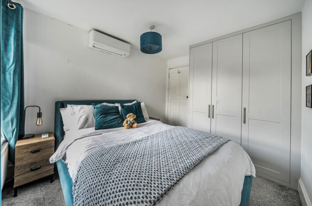 1332315-13-688cec...