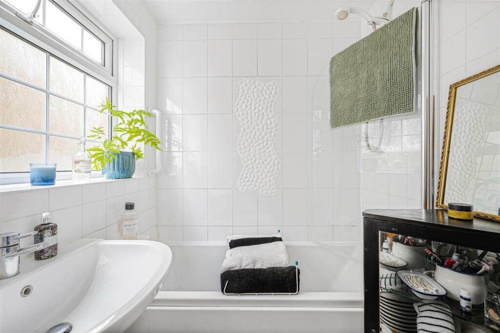 Bathroom/WC