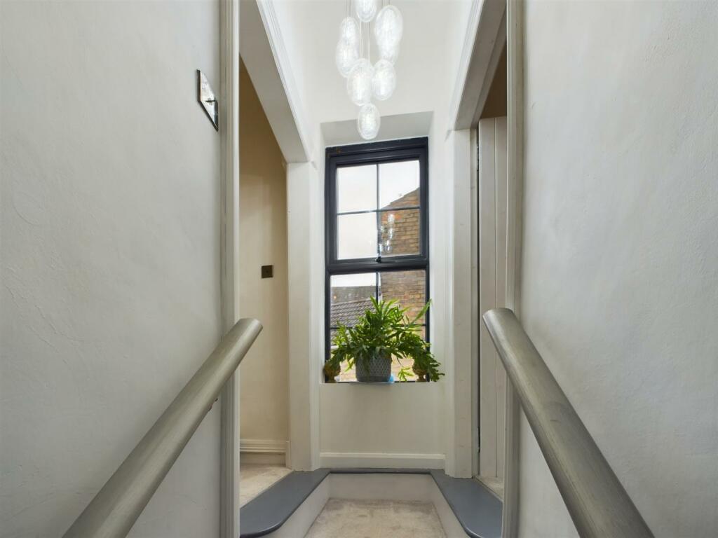 Landing/Hallway