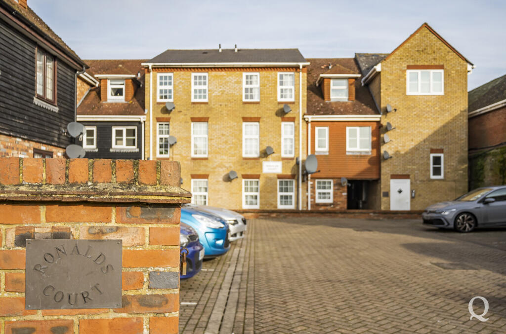 ef88f79d-6ba9-429...