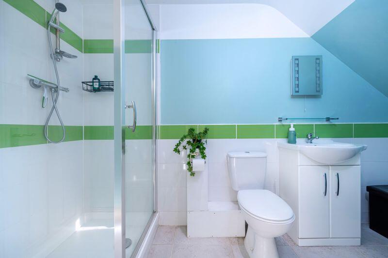2nd floor shower room