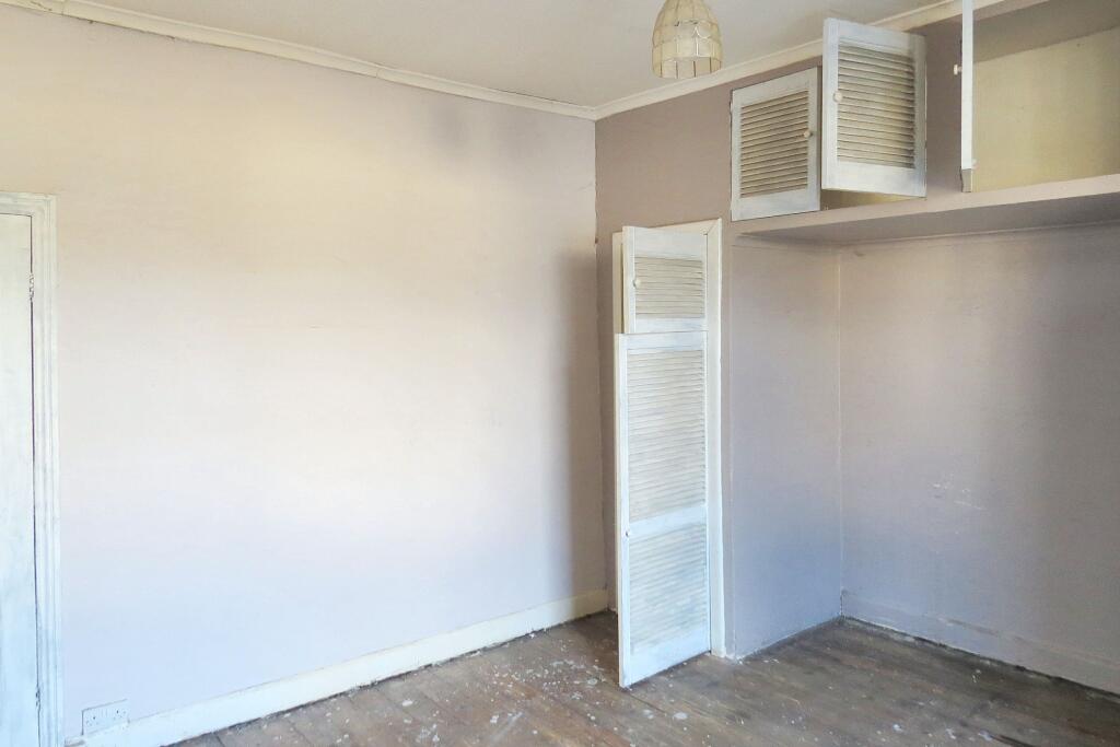 213 Brunshaw Road, Burnley, Lancashire, BB10 4DL