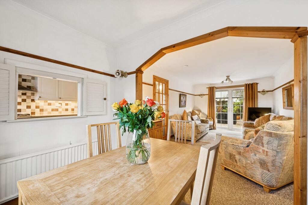 Lounge / Dining Room