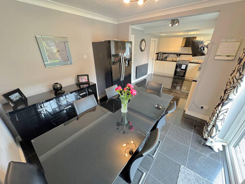 Family Dining Kitchen