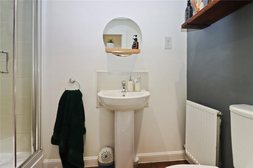 Ensuite
