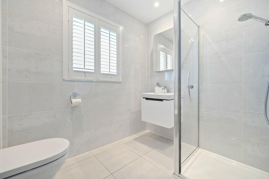 En-Suite Shower R...