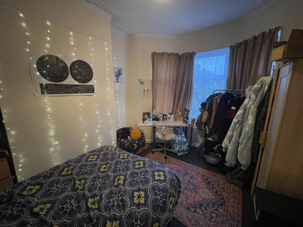 Ground Floor Front B