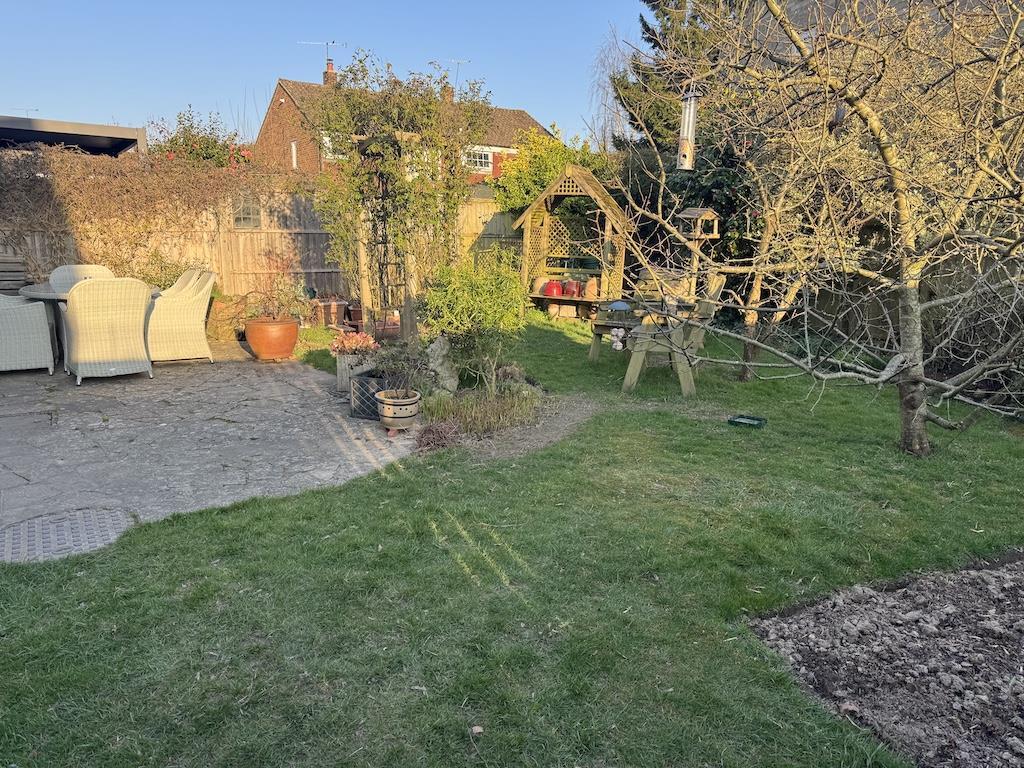 24 - Rear Garden.jpg