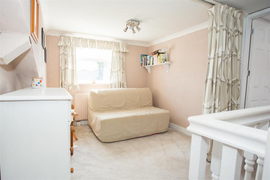 DRESSING ROOM/BEDROOM TWO