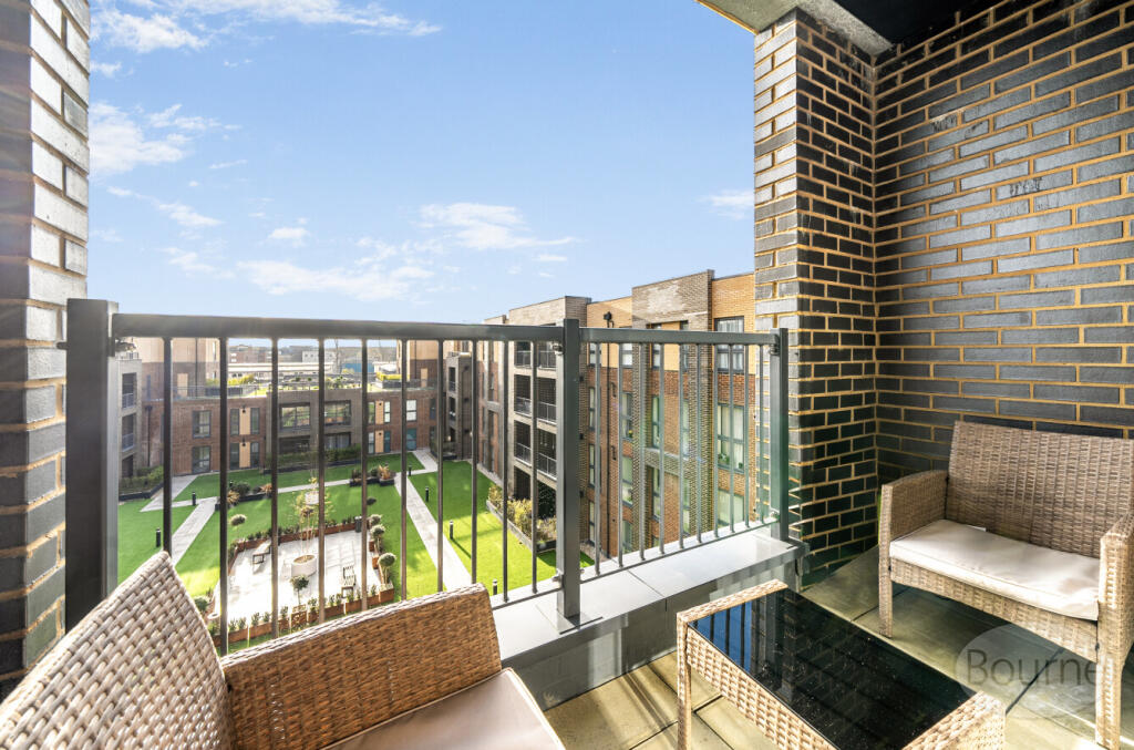 7bcd0bc2-d81a-48f...