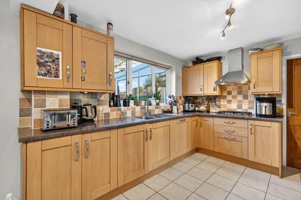 15stavertoncloselarge13