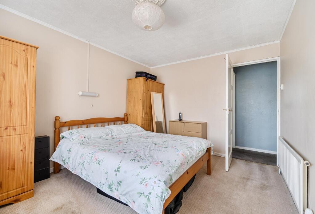 1297100-33-683073...